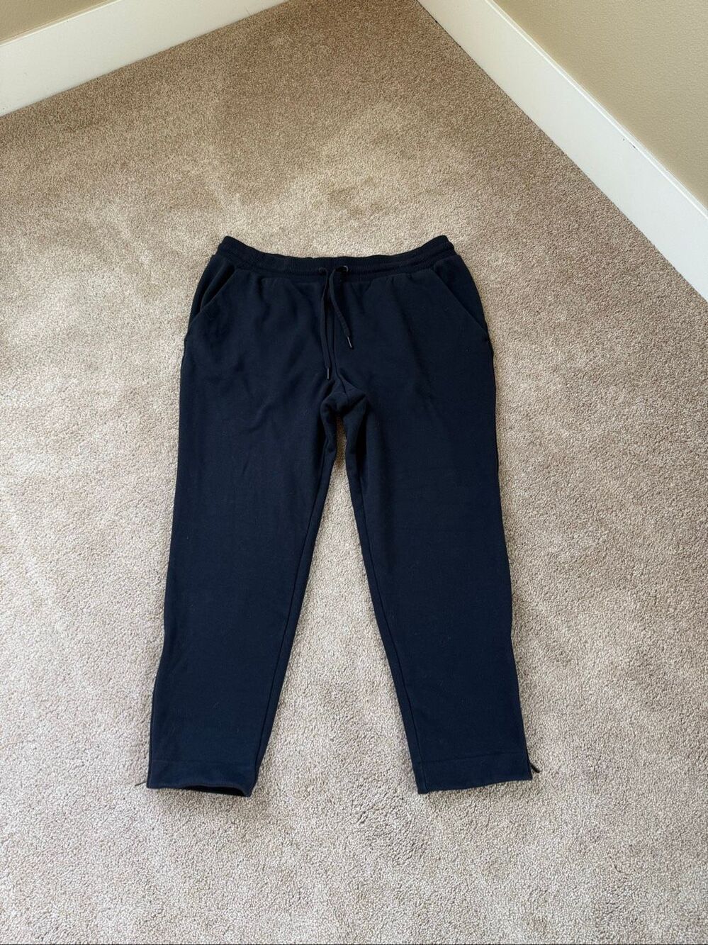 Athleta Cozy Karma Black Zipper Ankle Sweatpants